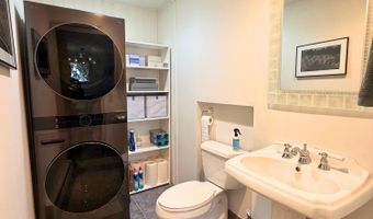162 E Broadway Ext, Bangor, ME 04401