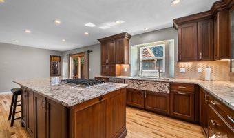 12950 Summer Cir, Anchorage, AK 99516