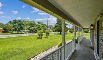 7300 NEEDWOOD Rd, Rockville, MD 20855