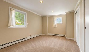 2512 N KENILWORTH St, Arlington, VA 22207