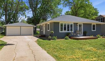 1204 Columbus Ave, Albert Lea, MN 56007