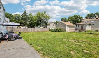 30 Clark Pl, Avenel, NJ 07001
