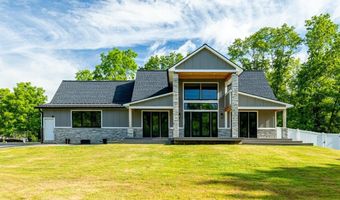 6172 Hellner Rd, Ann Arbor, MI 48105