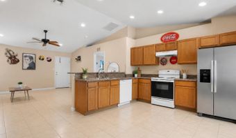 6032 E Oktibbeha St, Bay St. Louis, MS 39520