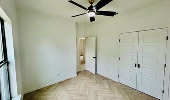 514 Tower Oak Dr, Alamo, TX 78516