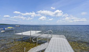 34 S Beach St, Sebago, ME 04029