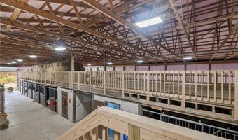 260 Mountain Trail Ln, Acme, PA 15610