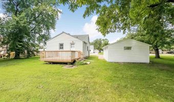 312 S 1st Ave, Brandon, SD 57005