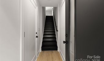 1314 Carolyn Dr, Charlotte, NC 28205