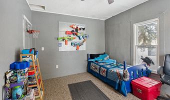 404 N Martha St, Angola, IN 46703