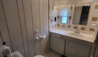 108 REDWOOD Dr, Barnegat, NJ 08005