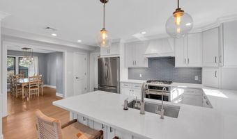 515 Beechwood Ave, West Allenhurst, NJ 07711