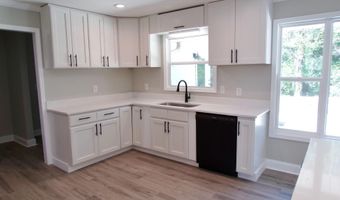 7 CHRISTOPHER Way, Anniston, AL 36207