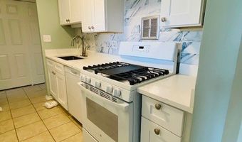 1217 S Old Wilke Rd 11-406, Arlington Heights, IL 60005