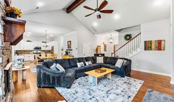 79 Ingleborough Dr, Bella Vista, AR 72715