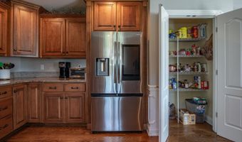 107 Woodhill Rd, Bardstown, KY 40004