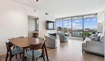 2001 15TH St N 608, Arlington, VA 22201