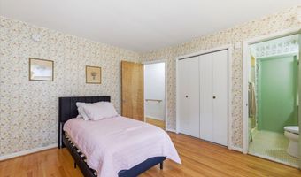 2687 Apple Way, Ann Arbor, MI 48104