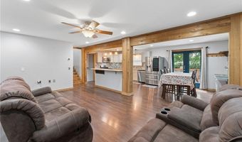 104 W Oak St, Archie, MO 64725