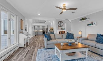 267 Cypress Dr, Bayville, NJ 08721