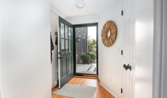 575 Tuckerman Ave 1, Middletown, RI 02842