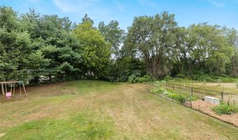 3529 Buttrick Ave SE, Ada, MI 49301