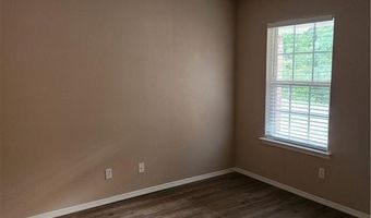 70 Cranfield Dr, Bella Vista, AR 72714