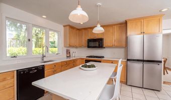 4903 EARLSTON Dr, Bethesda, MD 20816