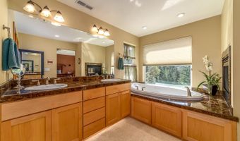21626 GLAZE Rd, Veneta, OR 97487