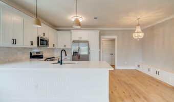 4167 Nineteenth St, Bay St. Louis, MS 39520