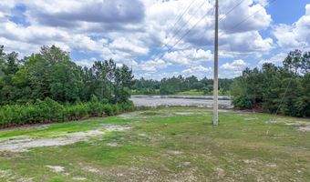 422 Mcduff Dr, Alford, FL 32420