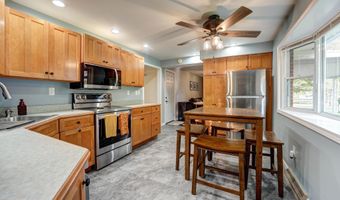 18 Greenmoor Dr, Arcanum, OH 45304