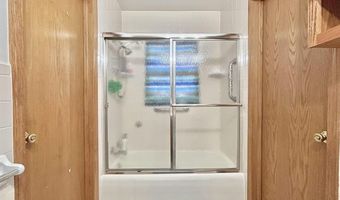 1311 N 9th St, Arkansas City, KS 67005