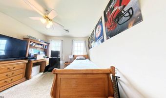 203 Cynwyd Dr, Absecon, NJ 08201