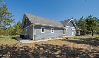 688 Champs Rd, Bonners Ferry, ID 83805