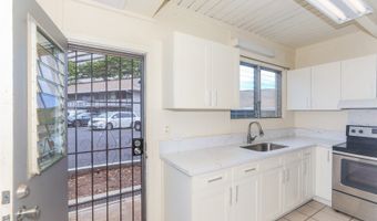 4202 Keanu St 4, Honolulu, HI 96816