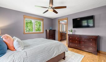 706 23rd St SW, Austin, MN 55912