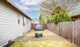 3601 CHICAGO St, Albany, OR 97322