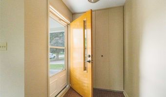 1586 Norledge Rd, Akron, OH 44305