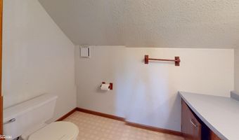 134 E Main St, Agency, IA 52530