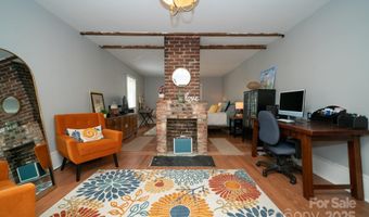 1712 Umstead St, Charlotte, NC 28205