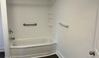 1627 Manchester, Akron, OH 44314