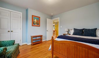 8807 RIDGE Rd, Bethesda, MD 20817