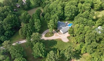 4127 N Northwood Ln, Bloomfield, IN 47424