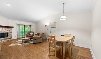 526 N 2nd St, Bay St. Louis, MS 39520