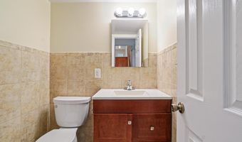 8524 DOTER Dr, Alexandria, VA 22308