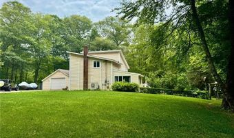 542 Main St, Hopkinton, RI 02833