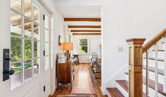 411 Bennett Rd, Barnard, VT 05031