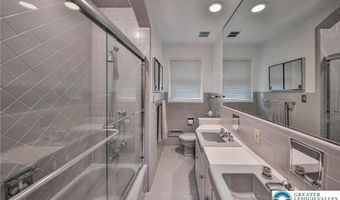 2739 W Liberty St, Allentown, PA 18104
