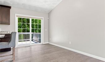 17 Ostend St, Johnston, RI 02919
